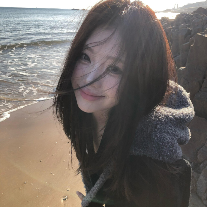 网友昵称：昨日入城市泪巾